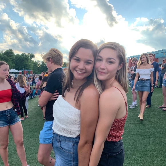 Meet your Posher, Carey - Picture 1 of 1